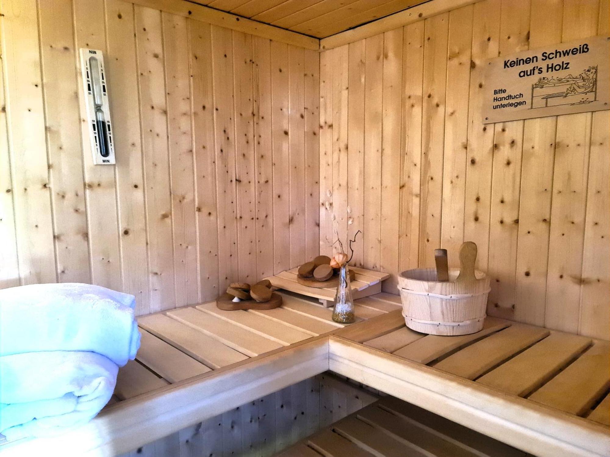 Haus Rosengarten Mit Sauna Bad Wünnenberg エクステリア 写真